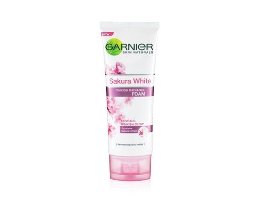Skin Natural Sakura White Whip Foam Garnier image 0