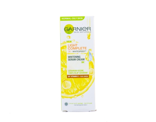 Natural Light Oil Control Garnier image 0