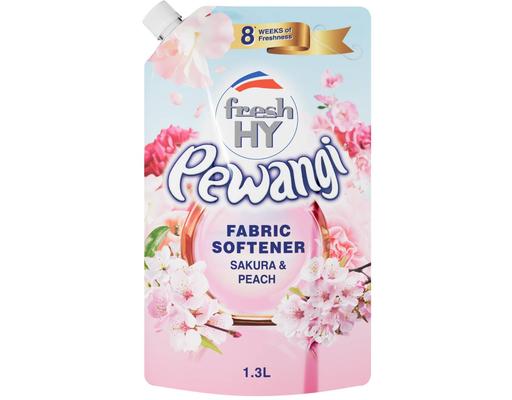 Pewangi Fabric Softener Sakura & Peach Refill Fresh HY